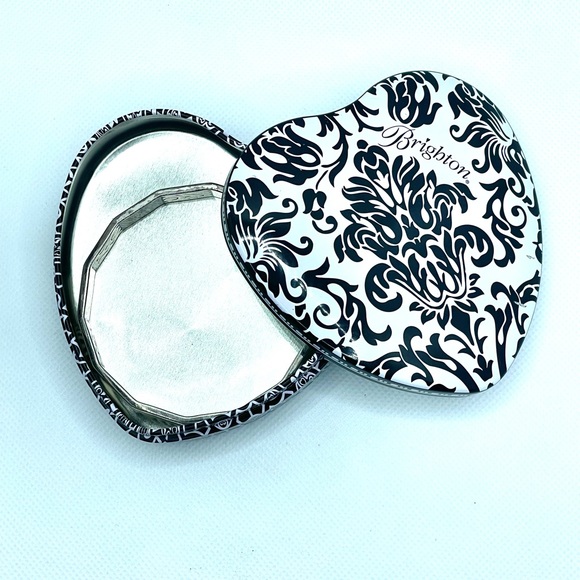 Brighton Deco Faceted Bangle in Original Metal Container. - Picture 4 of 8